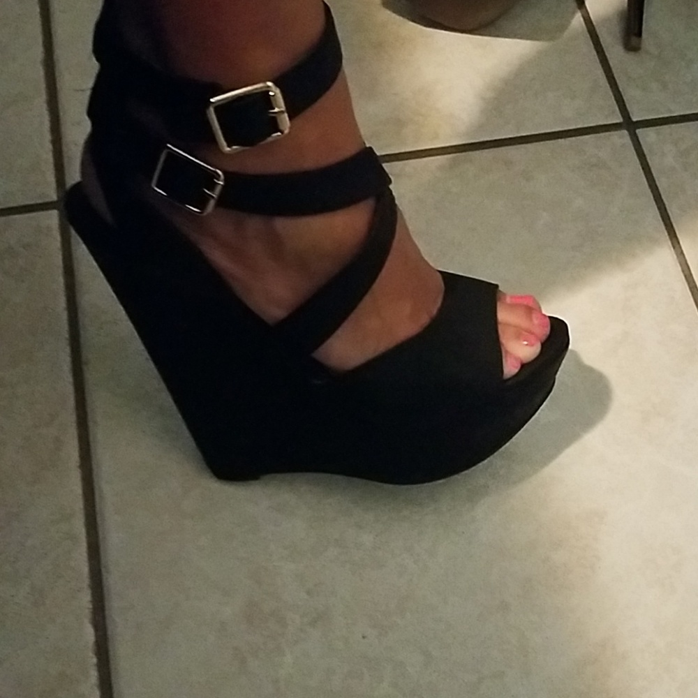 Steve Madden Wedges